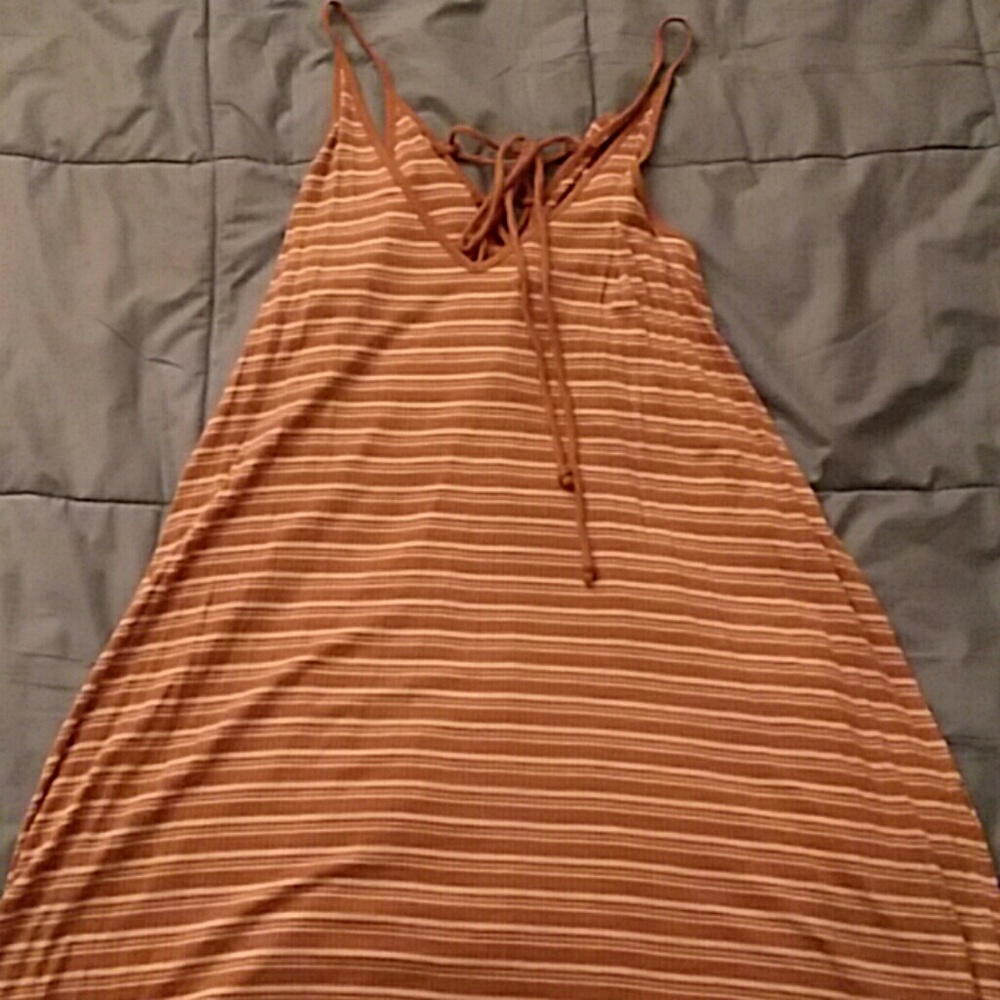 Sleeveless dress